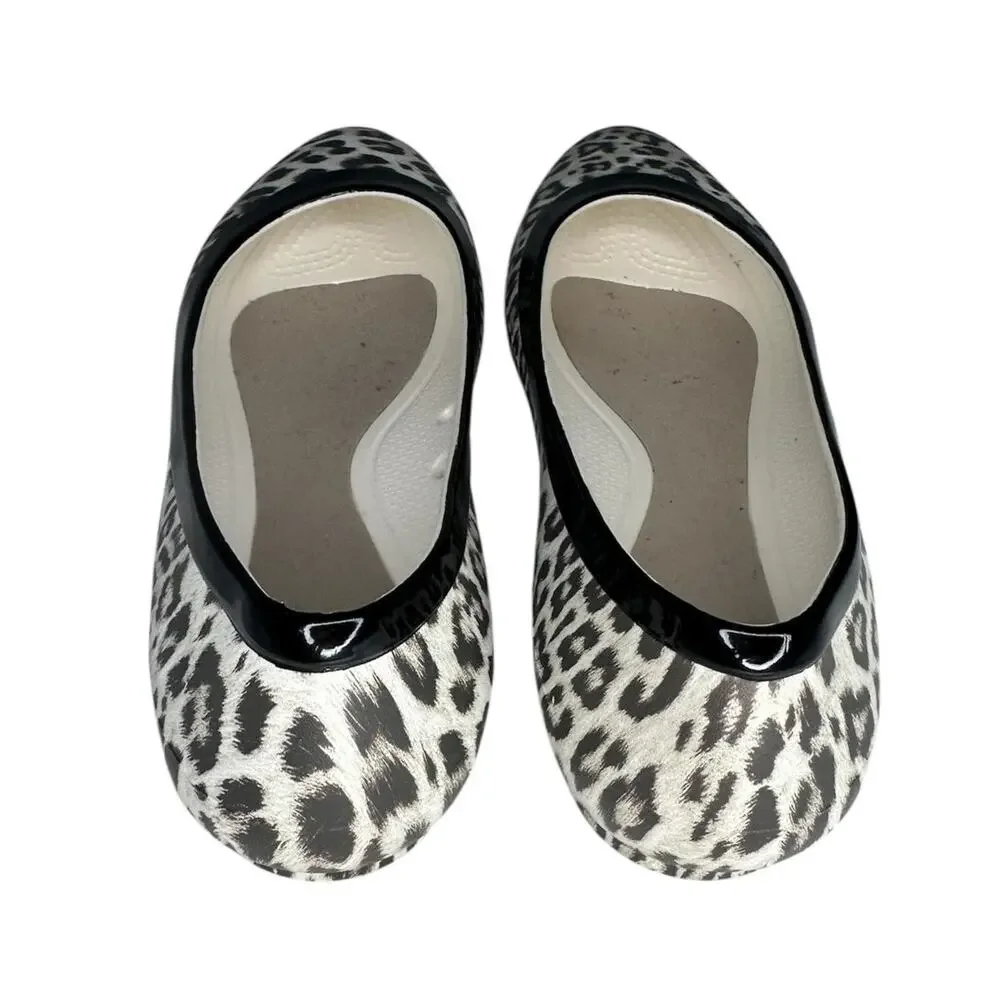 Crocs Lina Leopard Print Graphic Flats Size 7